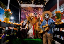 Texcoco se llena de color y tradición con su tradicional desfile de Día de Muertos