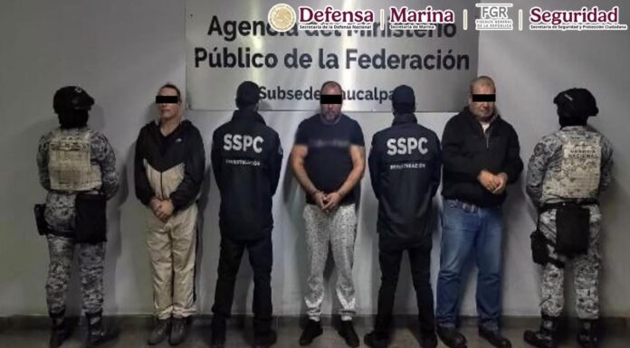 Aseguran 60 toneladas de cigarros apócrifos y una bodega en Huixquilucan