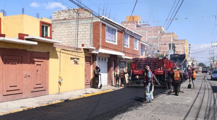 Ricardo Moreno acelera la rehabilitación de calles y avenidas en Toluca