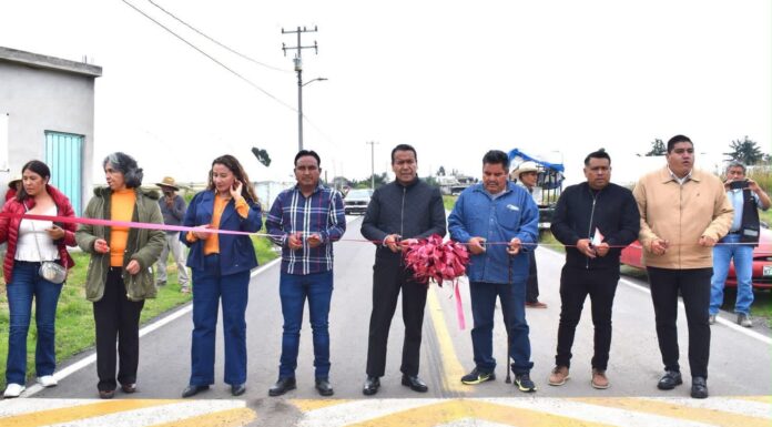 Atlacomulco mejora accesos y calles con obras en San Pablo Atotonilco y Manto del Río
