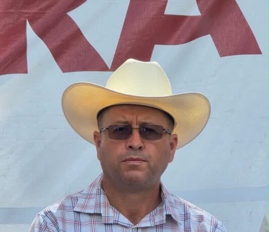 Roberto Villafaña impulsa pavimentación y servicios básicos en Zacazonapan