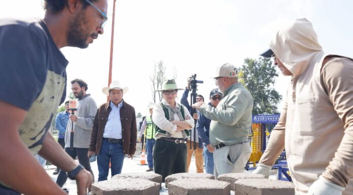 Pone en marcha Ecatepec adoquinera para avanzar en la transformación de sus calles