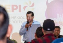 Capacitan a autoridades y pirotécnicos de Otumba para prevenir accidentes durante festividades