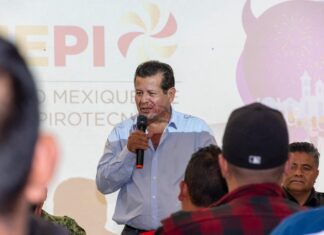 Capacitan a autoridades y pirotécnicos de Otumba para prevenir accidentes durante festividades