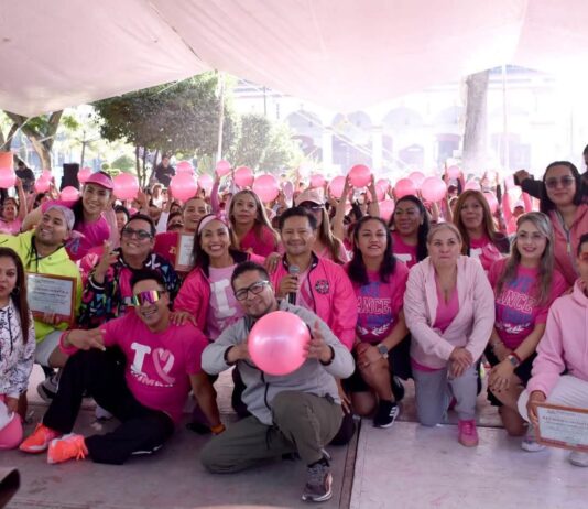 Teotihuacán promueve la prevención del cáncer de mama con jornada de zumba